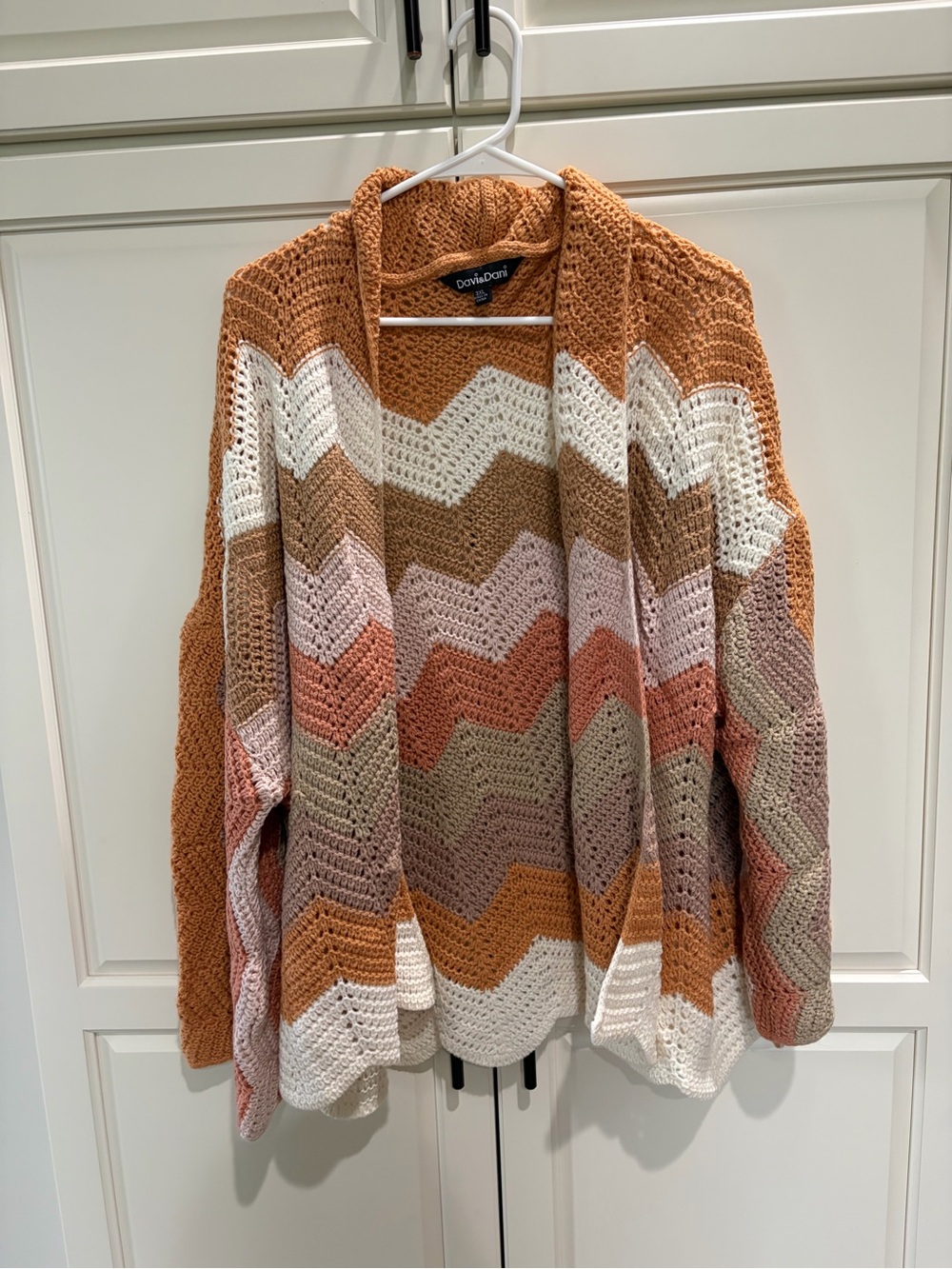 DAVI & DANI Multicolor Chevron Open Knit Cardigan - Rust, Cream, Tan, Pink
